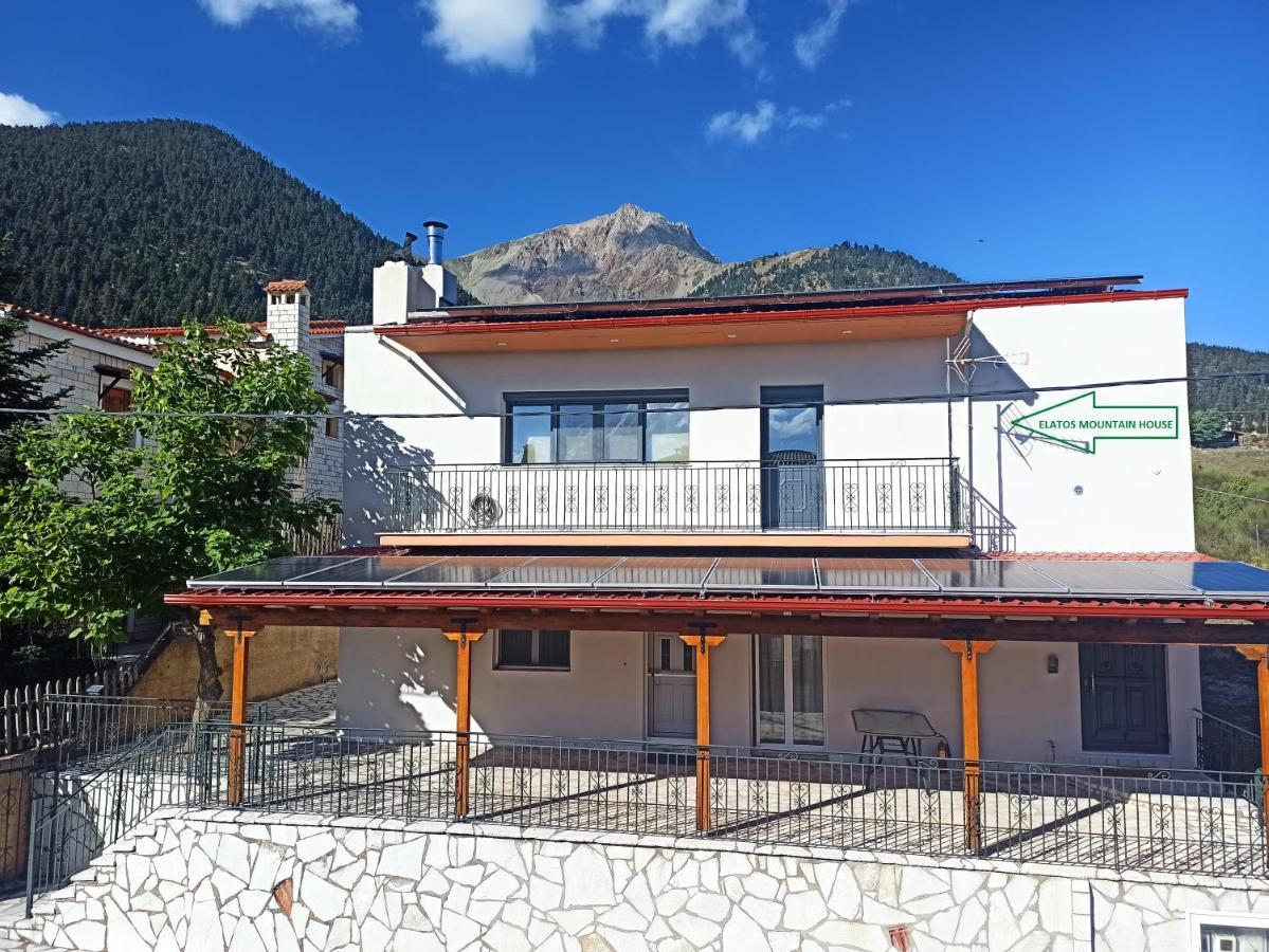 Villa Elatos Boutique Mountainhouse Karpenísion Exterior foto